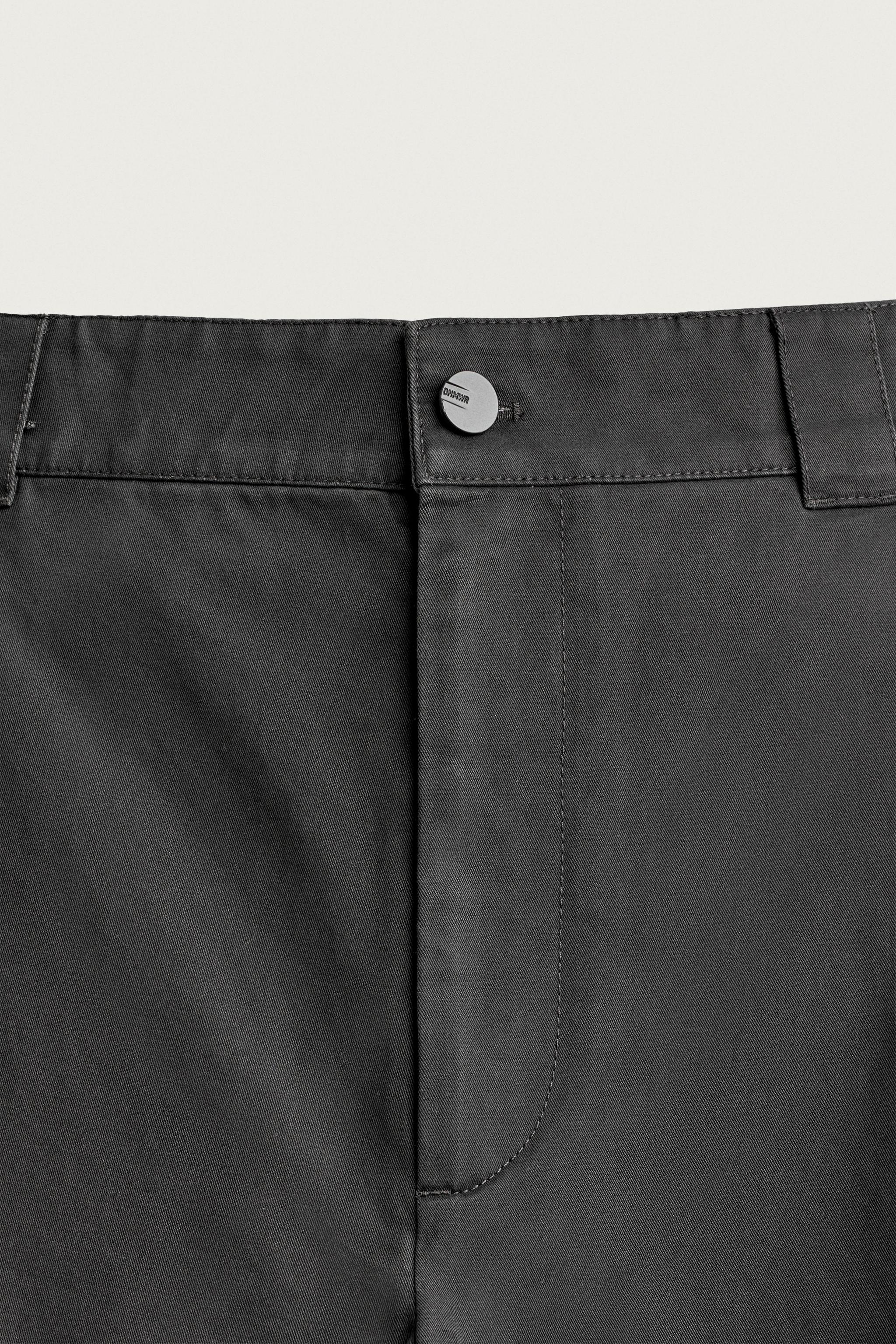 PLEATED WIDE FIT PANTS